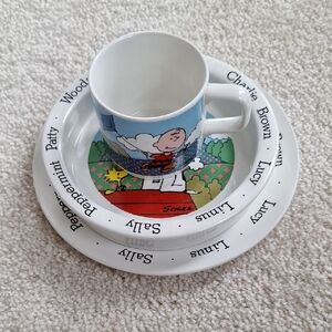 VINTAGE Peanuts Character Plate and Mug Set